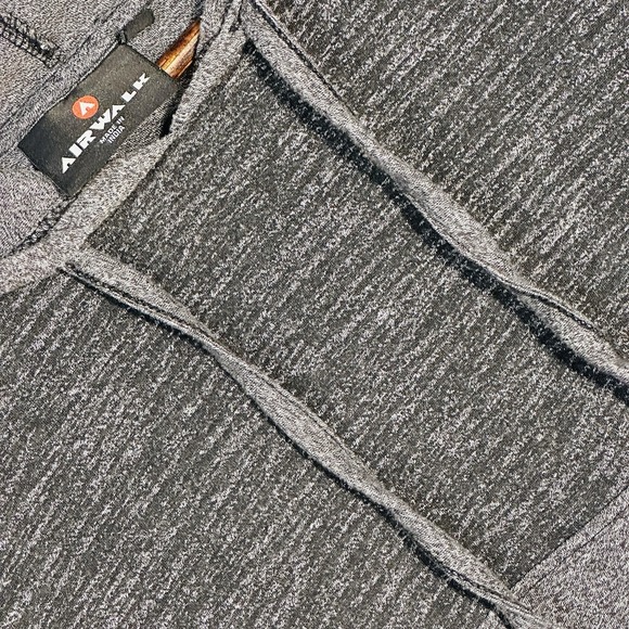 Airwalk Other - Airwalk Men's X-Large Long Sleeve Hoodie Henley Pullover Gray Black Colorblock‎